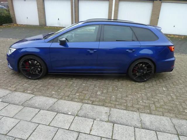 SEAT Leon ST 2.0 TSI CUPRA 300 4DRIVE 2018 Benzine 2