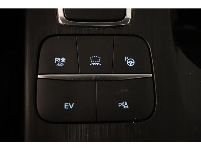 Ford Kuga 2.5 PHEV ST-Line X 2022 Hybride Benzine 32