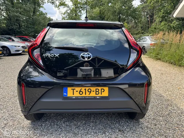 Toyota Aygo X 1.0 VVT-i MT Play 2023 Benzine 6