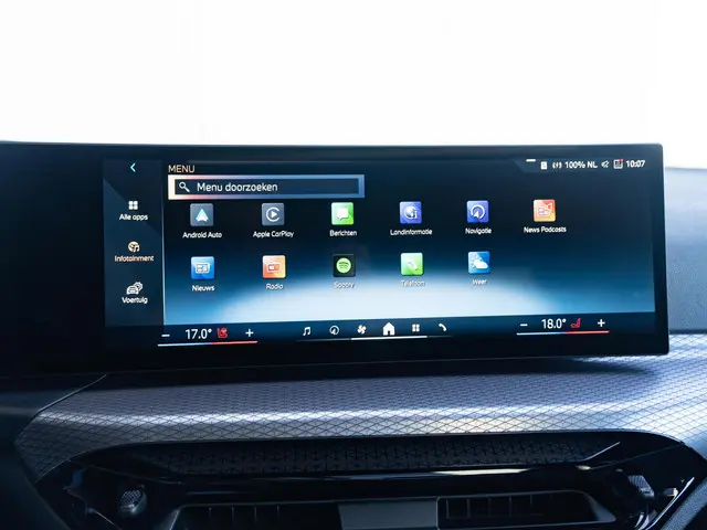 BMW 4 Serie 420i Coupé M Sport Pro 2025 Benzine 37