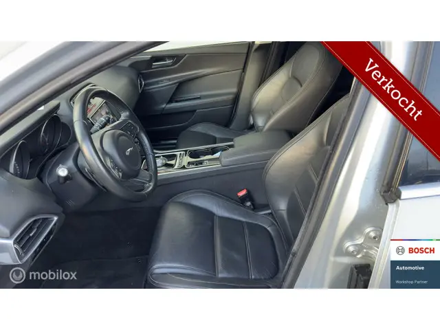 Jaguar XE 2.0 D Prestige 2017 Diesel 7