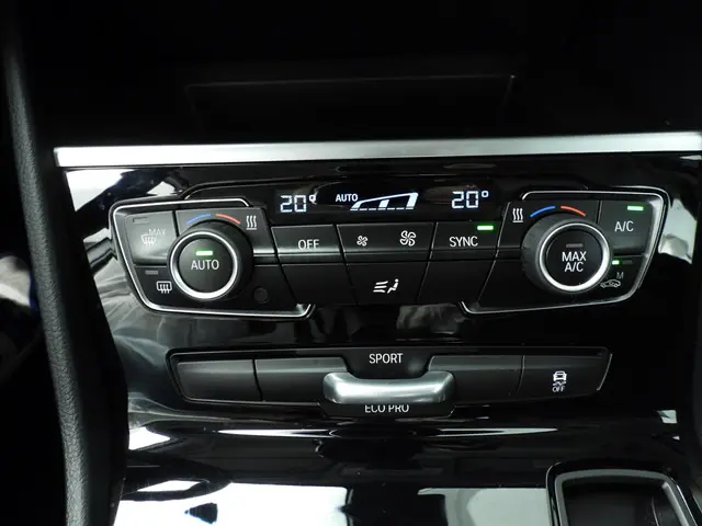 BMW 2 Serie Active Tourer 216i 2018 Benzine 16