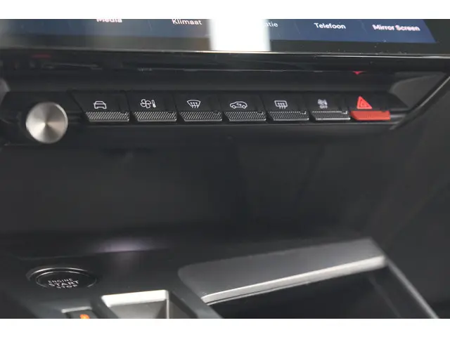 Peugeot 308 SW PureTech 130 EAT8 GT 2023 Benzine 47