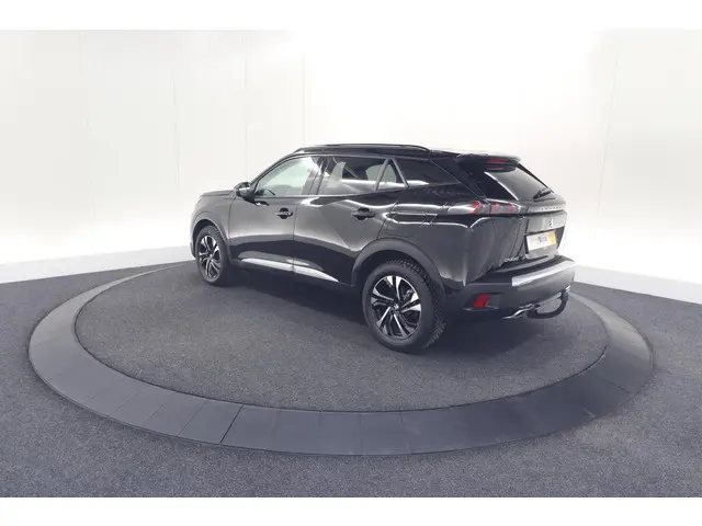 Peugeot 2008 PureTech 130 EAT8 Allure 2021 Benzine 70