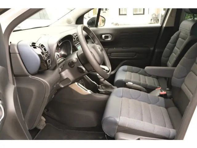 Citroën C3 Aircross PT 130 Automaat Shine 2021 Benzine 25