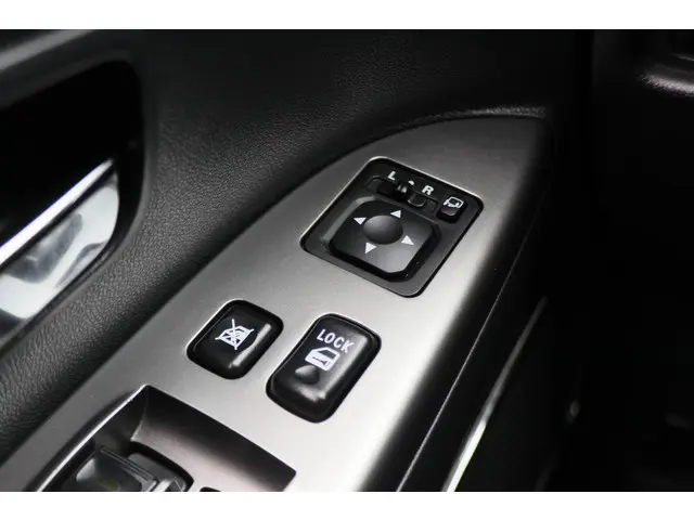 Mitsubishi ASX 1.6 Cleartec Connect Pro+ 2019 Benzine 30