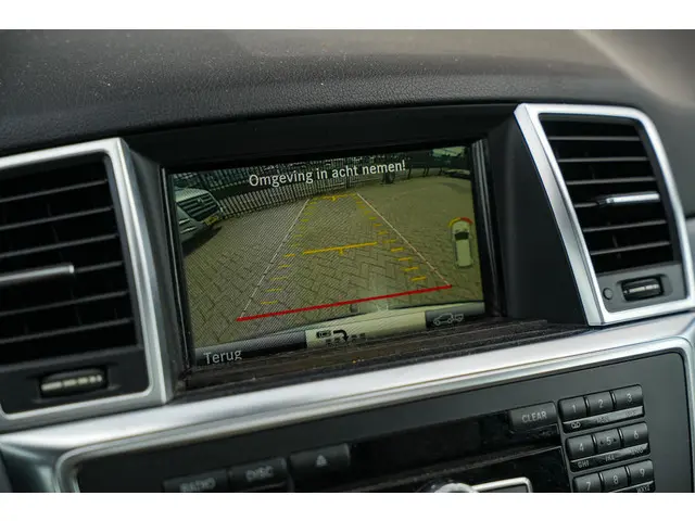 Mercedes-Benz M-Klasse 500 2013 Benzine 19