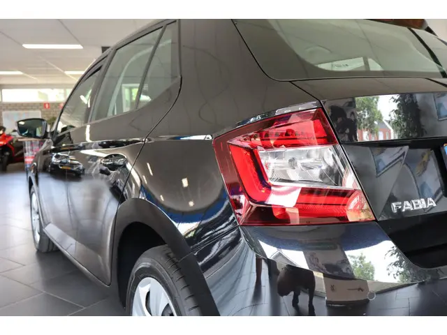 Škoda Fabia 1.0 TSI Ambition 2021 Benzine 11