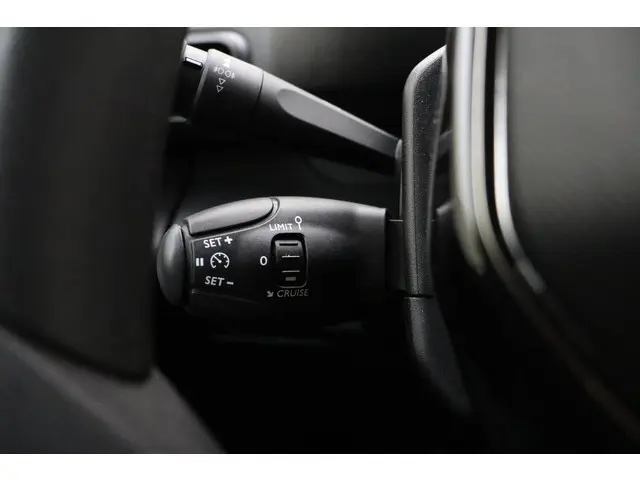 Peugeot Partner 1.5 BlueHDi 100 L1 2023 Diesel 23