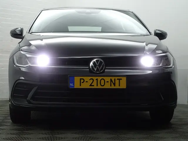 Volkswagen Polo 1.0 TSI Life- 2022 Benzine 22