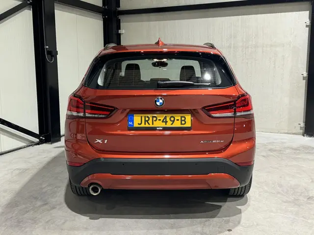 BMW X1 xDrive25e eDrive Edition 2020 Hybride Benzine 27