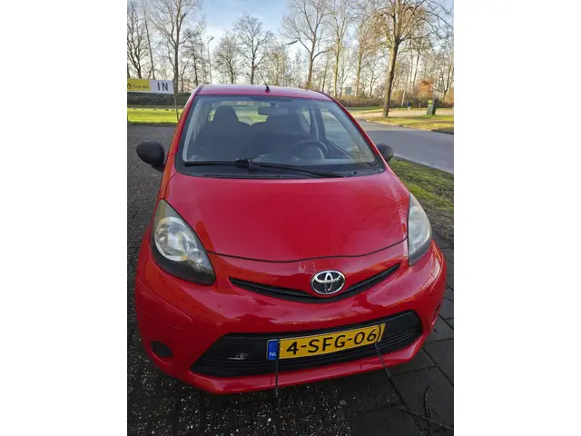Toyota Aygo 1.0 VVT-i Access 2013 Benzine 5
