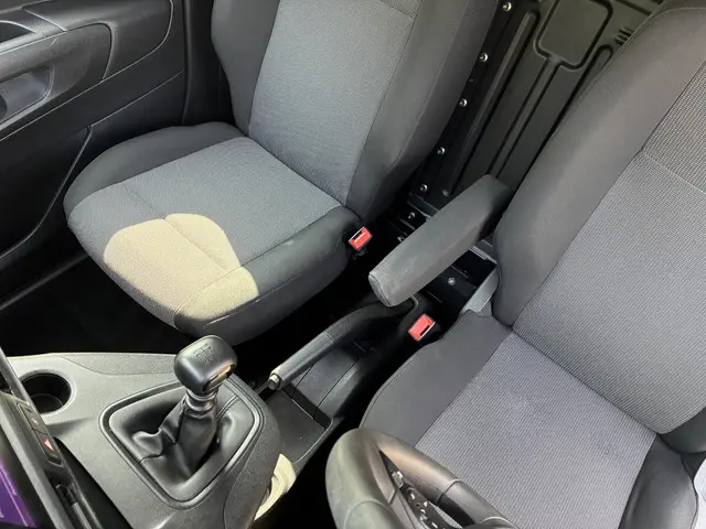 Opel Combo 1.5 Turbo 102Pk L1H1 Edition 2022 Diesel 26