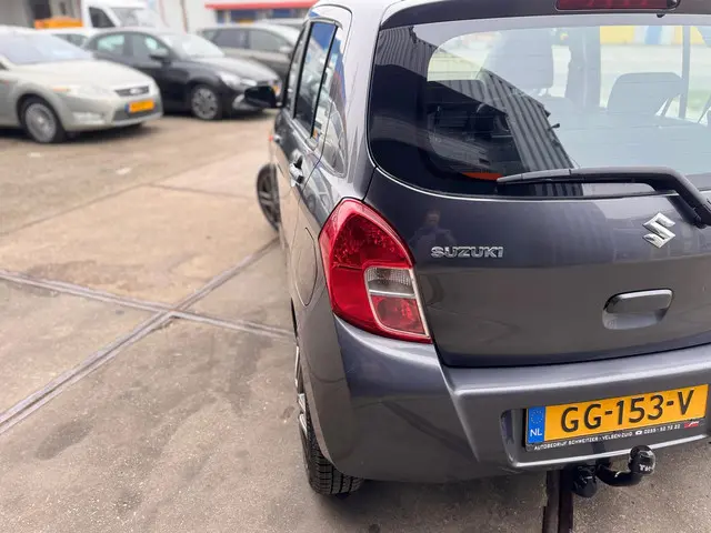 Suzuki Celerio 1.0 Comfort 2015 Benzine 29