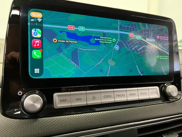 Hyundai Kona EV Premium 64 kWh 2021 Elektrisch 24