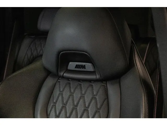 BMW X5 xDrive50e 2023 Hybride Benzine 13