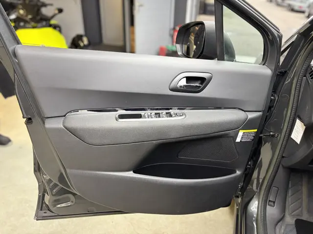 Peugeot 3008 1.6 VTi Style 2014 Benzine 27