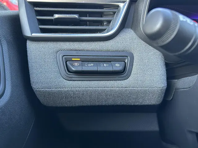 Renault Clio 1.0 TCe 90 GPF techno 2024 Benzine 29