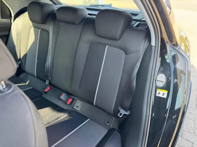 Audi A1 citycarver 30 TFSI epic 2020 Benzine 42