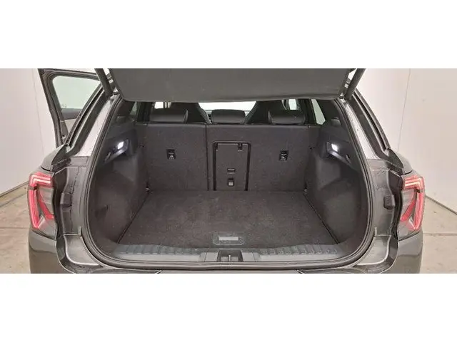 Ford Explorer Extended Range RWD 77 kWh 2024 Elektrisch 25
