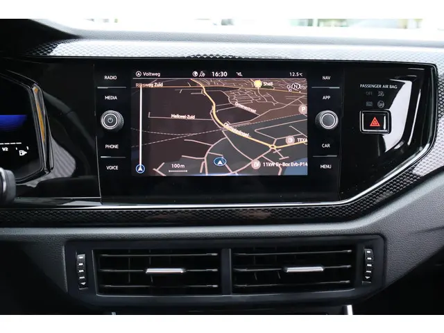 Volkswagen Taigo 1.0 TSI Life 2022 Benzine 8