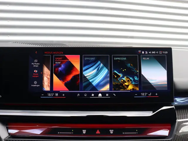 BMW 5 Serie Touring 550e 2026 Hybride Benzine 26