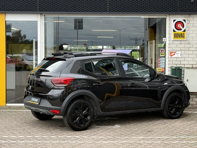 Dacia Sandero Stepway 1.0 TCe 110 Extreme 2024 Benzine 25