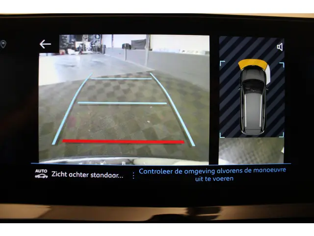 Peugeot 5008 1.2 PureTech Allure 2022 Benzine 2