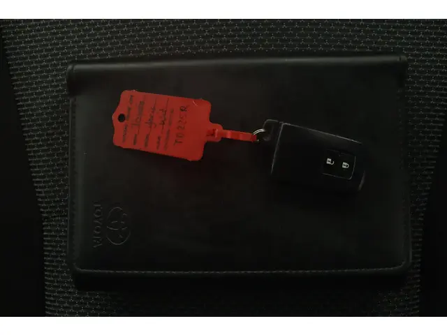 Toyota Yaris 1.5 Hybrid Lease 2015 Hybride Benzine 11