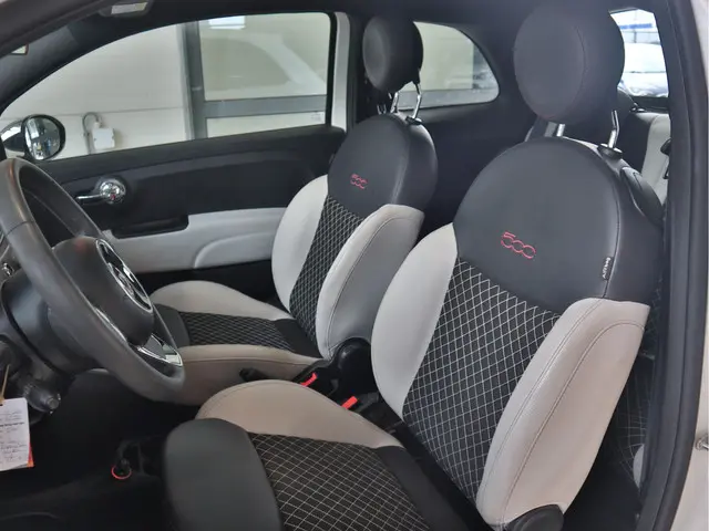 Fiat 500 1.0 Hybrid Launch Edition 2020 Hybride Benzine 19