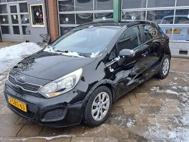 Kia Rio 2
