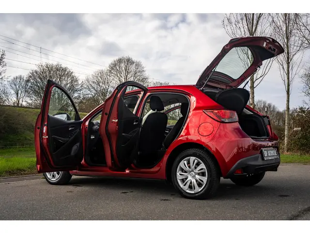 Mazda 2 1.5 Skyactiv-G S 2018 Benzine 34