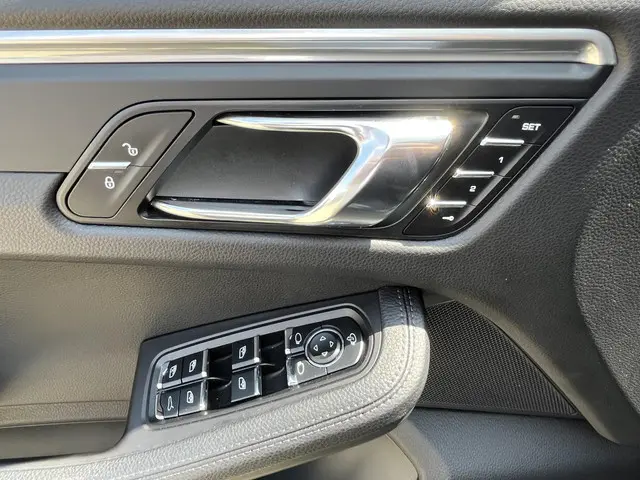 Porsche Macan 2.0 AWD 2017 Benzine 17