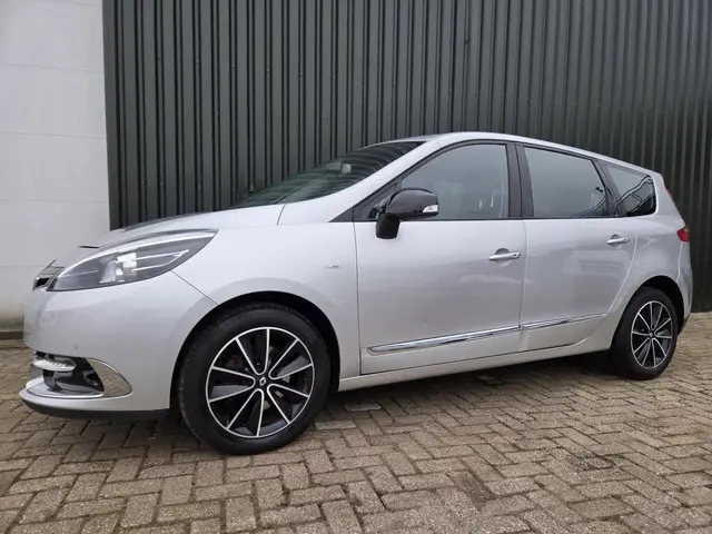 Renault Grand Scénic 1.6 dCi Bose 2012 Diesel 2