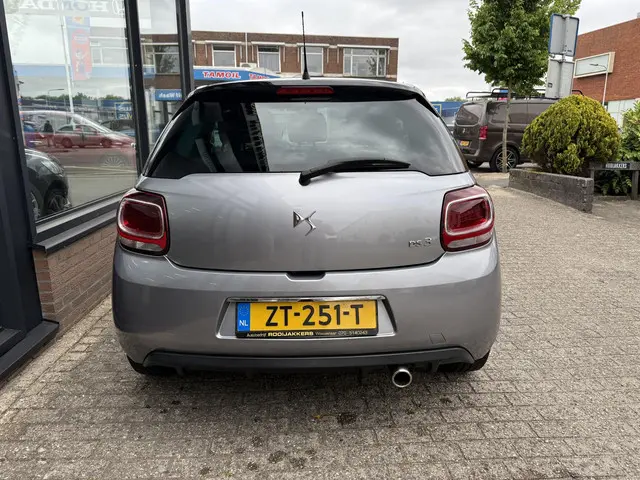 DS DS 3 1.2 PureTech Connected Chic 2019 Benzine 5