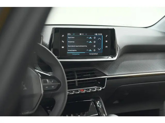 Peugeot 208 PureTech 100 Allure 2024 Benzine 46