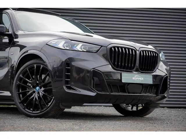 BMW X5 xDrive50e M-Sport 2023 Hybride Benzine 26