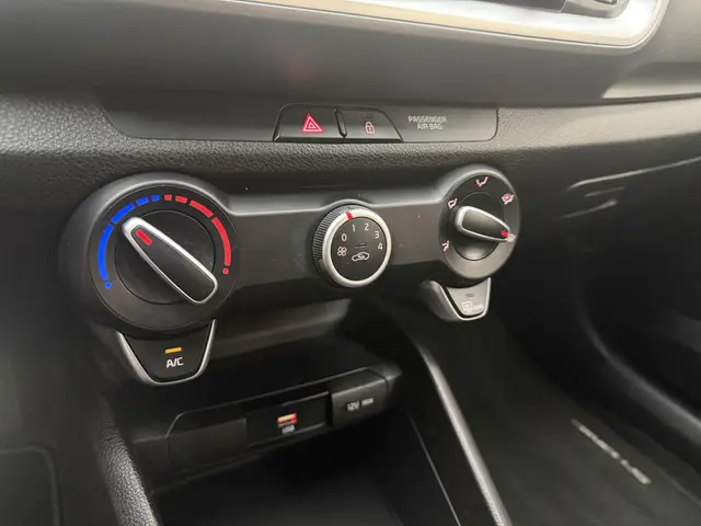 Kia Stonic 1.0 T-GDi MHEV DynamicLine 2021 Benzine 20