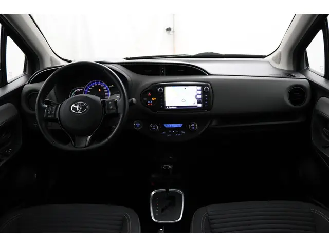 Toyota Yaris 1.5 Hybrid 2016 Hybride Benzine 4