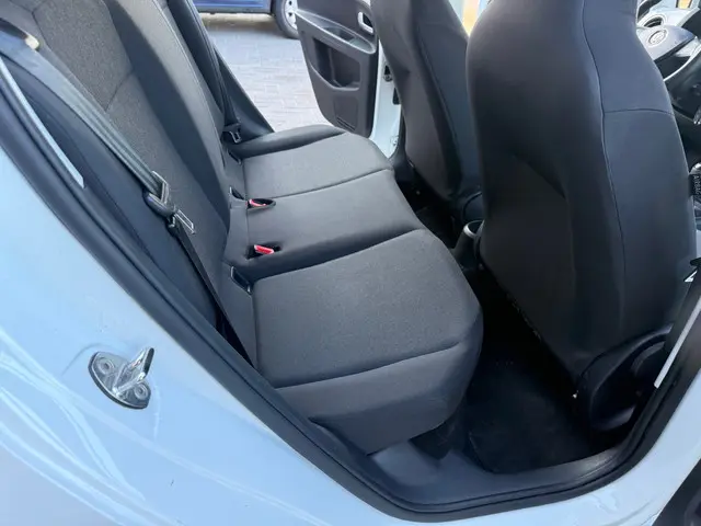 Volkswagen up! 1.0 2021 Benzine 14