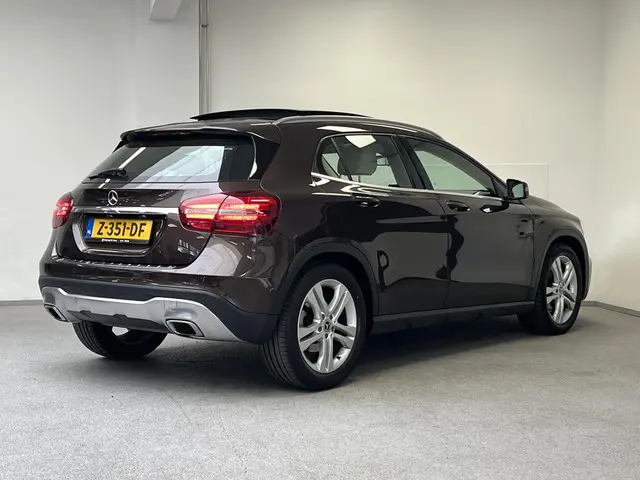 Mercedes-Benz GLA 180 Business Solution 2018 Benzine 7