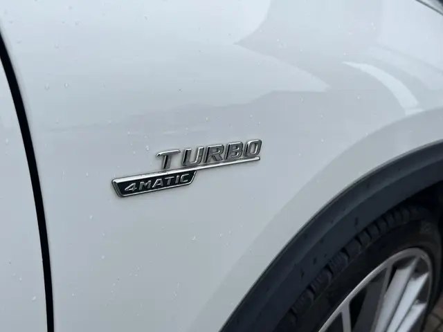 Mercedes-Benz GLA AMG 35 4MATIC 2021 Benzine 10