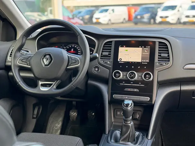 Renault Mégane Estate 1.3 TCe 140 Equilibre 2023 Benzine 5