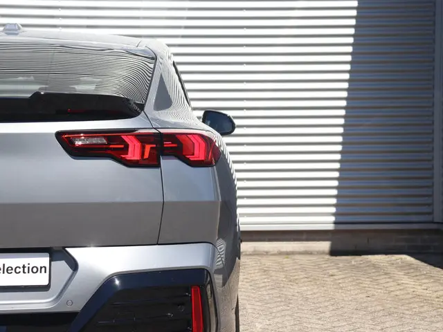 BMW iX2 eDrive20 2024 Elektrisch 31