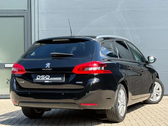 Peugeot 308 SW 1.2 PureTech Blue Lion 2017 Benzine 2