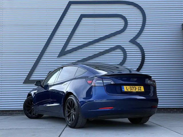 Tesla Model 3 Long Range AWD 75 kWh 2021 Elektrisch 6