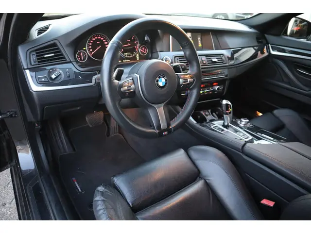 BMW 5 Serie 520i EXECUTIVE 2013 Benzine 6