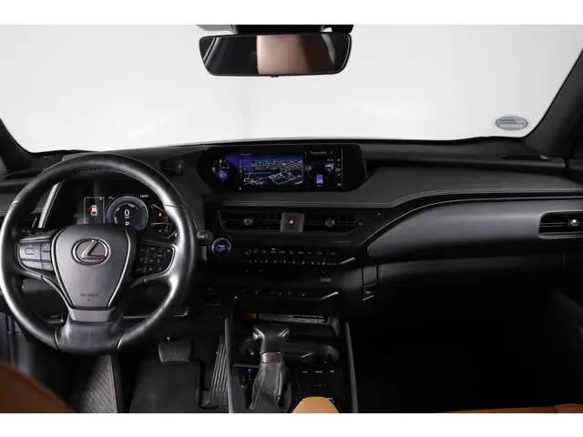 Lexus UX 250h Executive Line 2019 Hybride Benzine 25