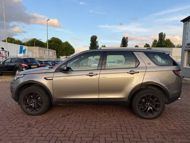 Land Rover Discovery Sport 2.0 TD4 HSE Export 2017 Diesel 3