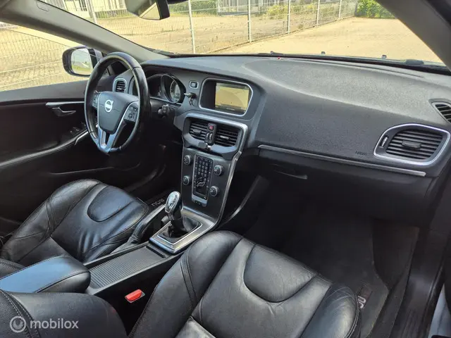 Volvo V40 1.6 T4 Summum LEDER NAVI PDC NAP 2012 Benzine 10